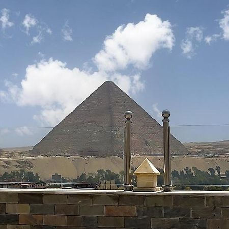 Pyramids Tower View Inn Nazlet el Simman Exterior photo